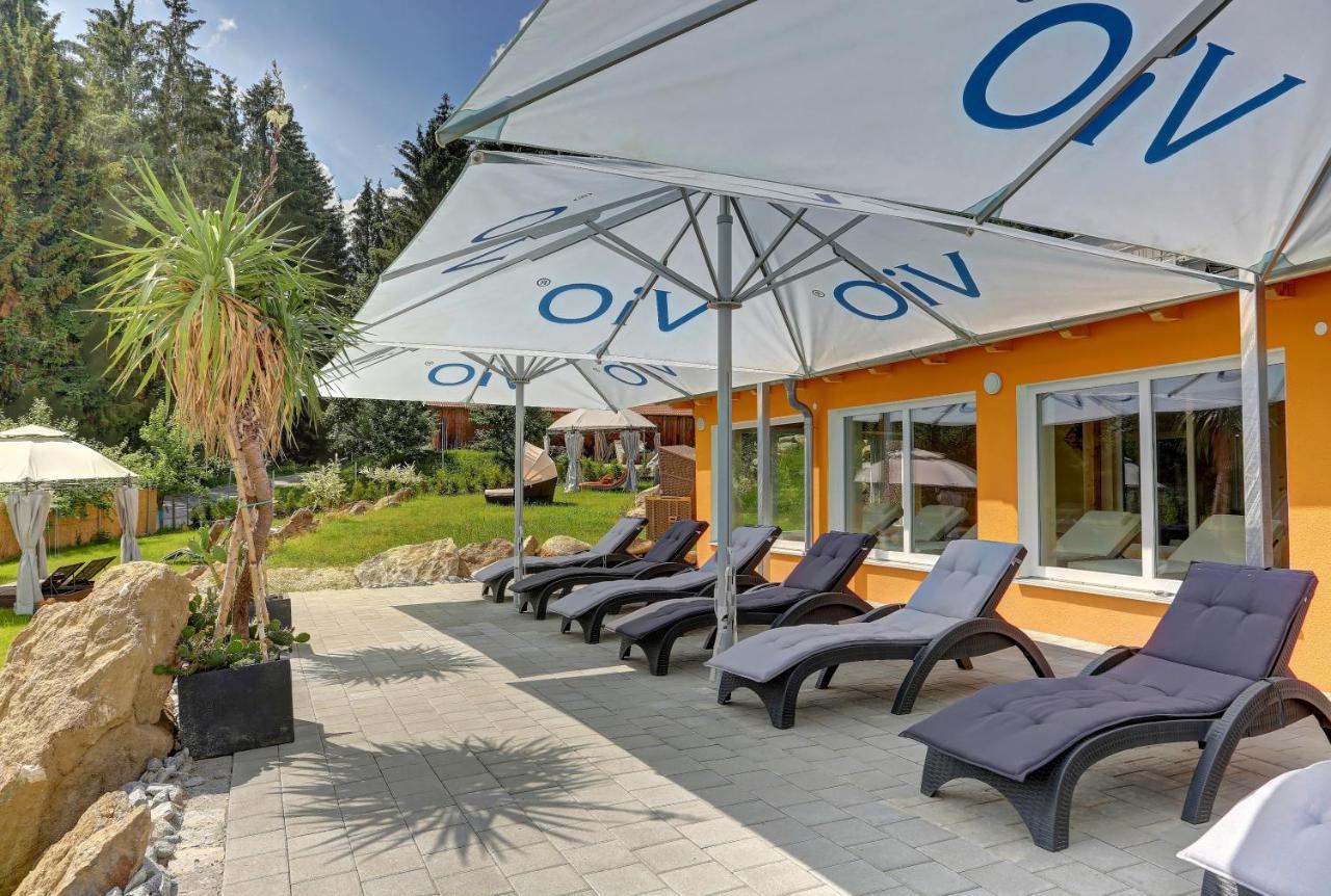 Wellnesshotel Deine Auszeit, Adults Only Achslach Kültér fotó
