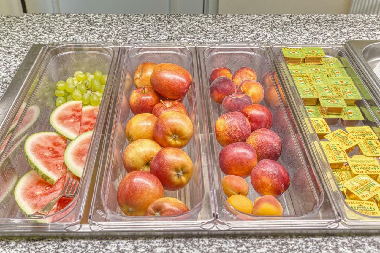 Wellnesshotel Deine Auszeit, Adults Only Achslach Kültér fotó